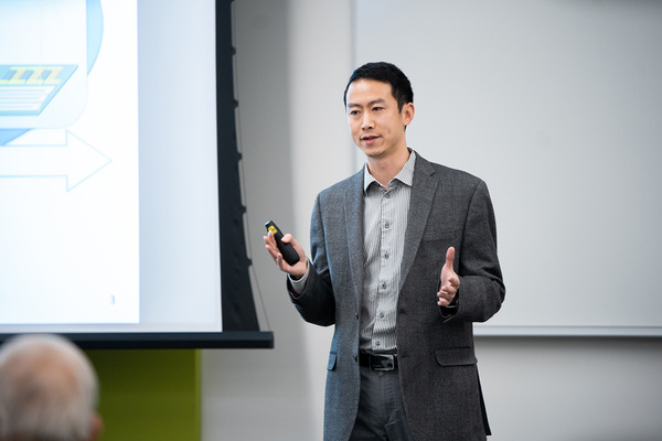 Yanliang Zhang shares his advanced manufacturing research at NDnano network meeting