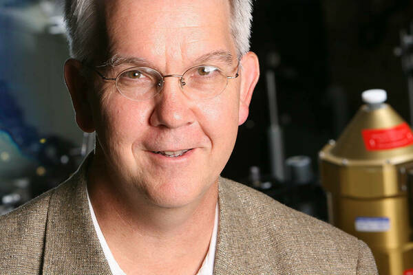 Notre Dame chemist Paul Bohn honored as a fellow of the American Chemical Society